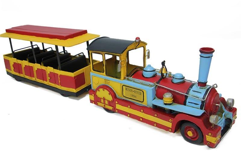 Декоративный металлический туристический локомотив